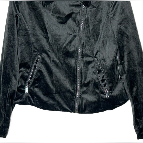NWT CoffeeShop Black Velvet Moto Jacket with Front Zipper & Zipped Pockets, M - Picture 8 of 15